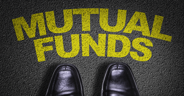 Buying and selling mutual fund shares: Avoid these tax pitfalls